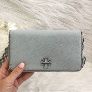 NWT TORY BURCH TAYLOR ZIP CONTINENTAL WALLET